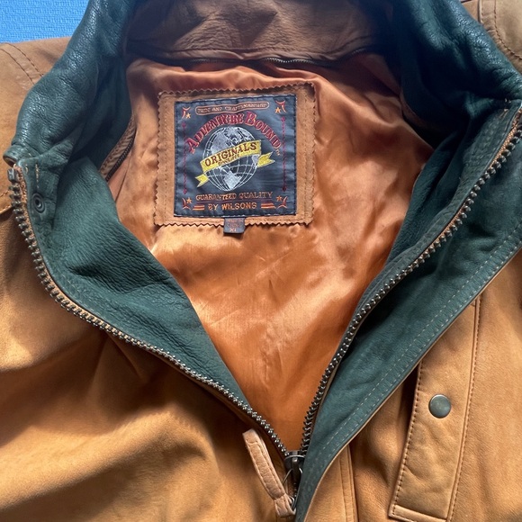 Men's Wilson Leather Jacket - Size XL - Picture 11 of 12
